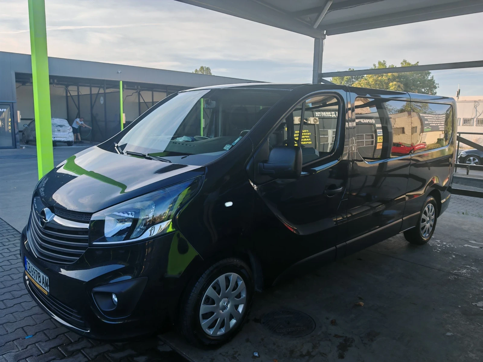 Renault Trafic, снимка 2 - Бусове и автобуси - 55397179