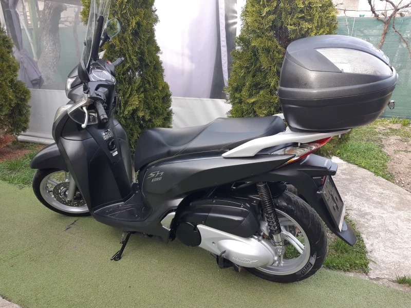 Honda Sh 300i/Abs/ два броя., снимка 9 - Мотоциклети и мототехника - 52344588