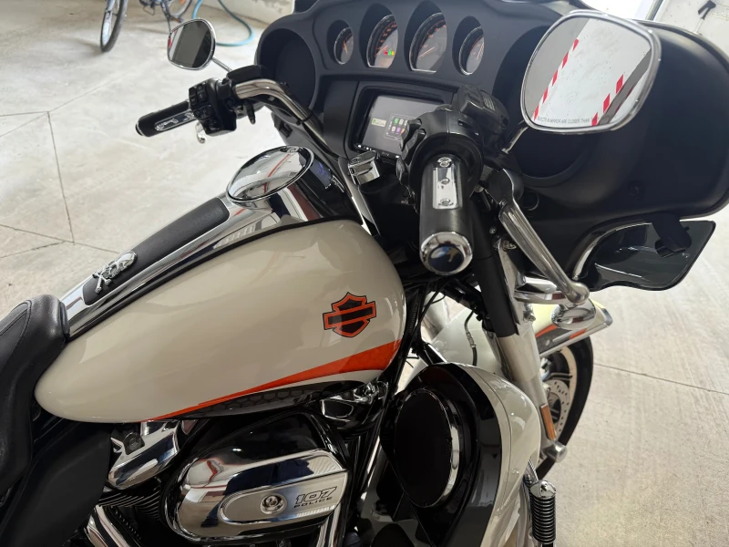 Harley-Davidson Electra Glide Classic Police 107 2017г, снимка 11 - Мотоциклети и мототехника - 46813459