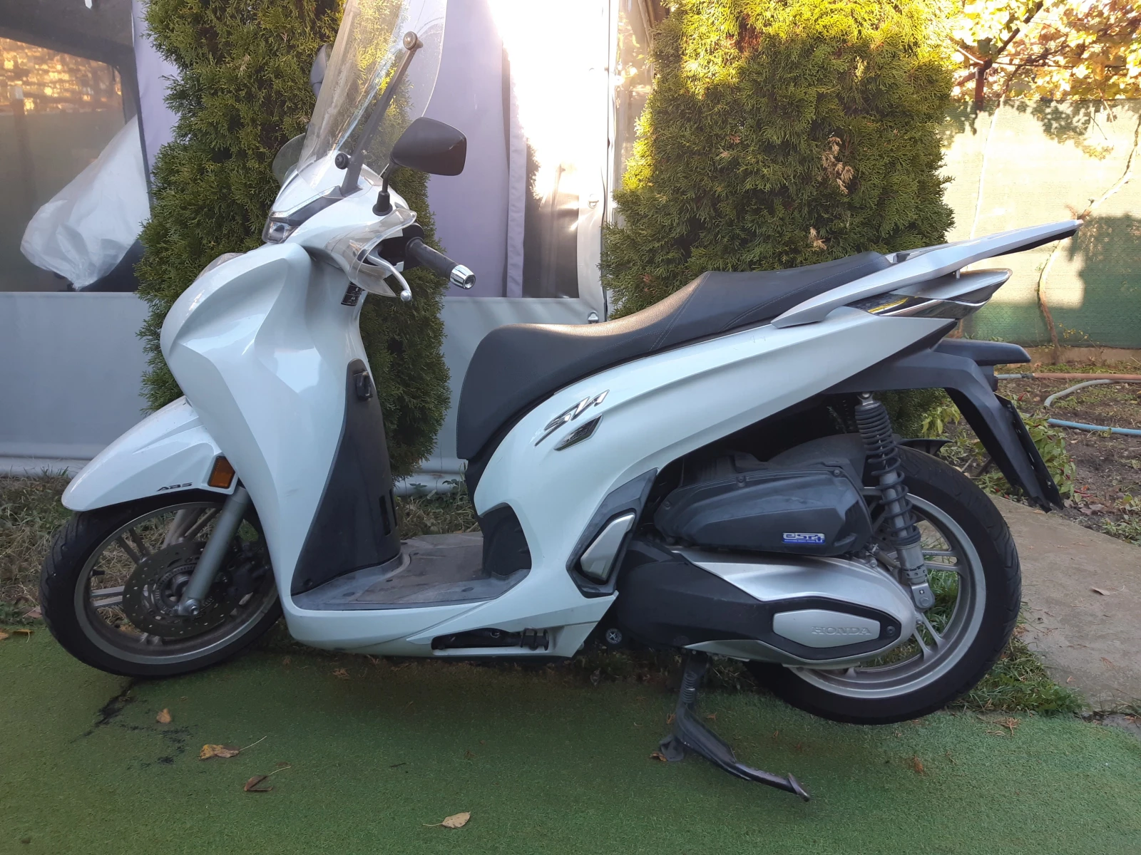 Honda Sh 300i/Abs/ ��� ����. | Mobile.bg � ����������� 17