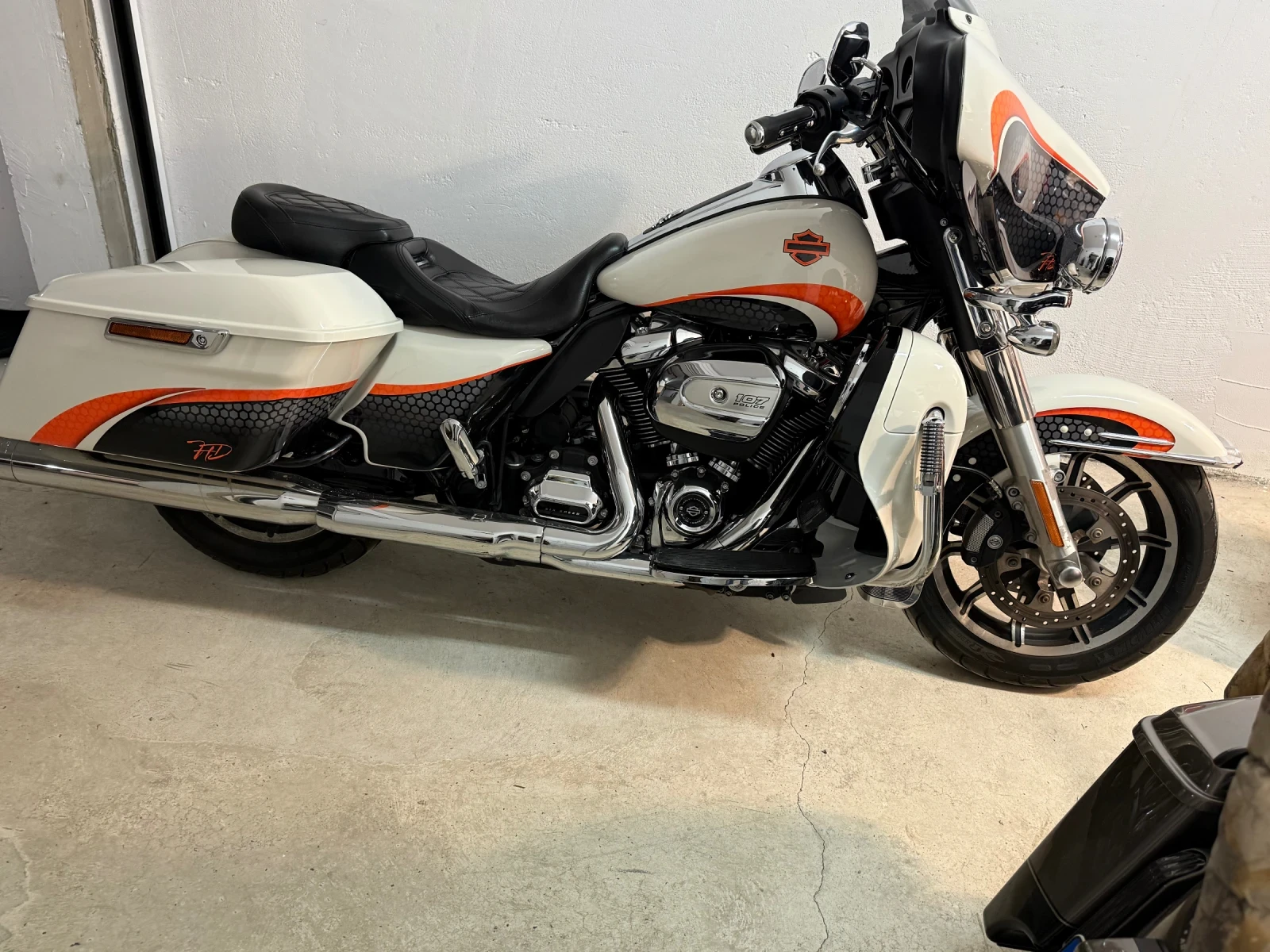 Harley-Davidson Electra Glide Classic Police 107 2017� | Mobile.bg � ����������� 15