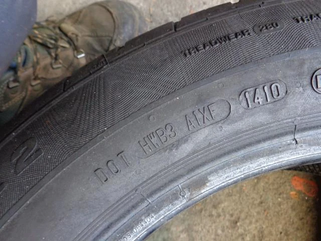 Гуми Летни 215/55R16, снимка 10 - Гуми и джанти - 15829258