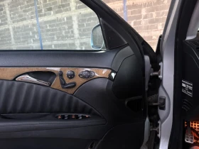 Mercedes-Benz E 320, снимка 11
