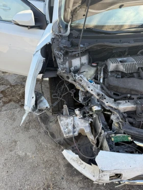 Toyota Auris 1.8HYBRID - 7800 лв. - 92570389 7