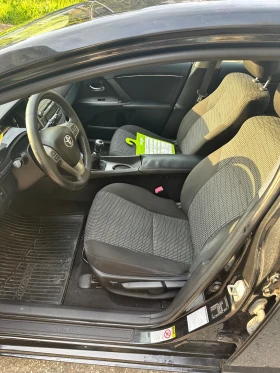 Toyota Avensis 1.8 147кс Седан - 13400 лв. - 82657904 10