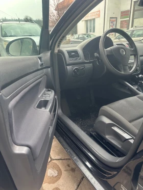 VW Golf 1.9 TDI   обслужен | чист салон | готов за - 4350 € / 8507.86 лв. - 14236037 10