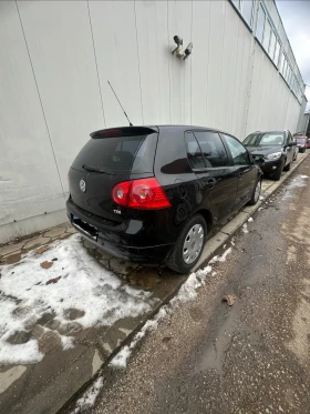 VW Golf 1.9 TDI   обслужен | чист салон | готов за - 4350 € / 8507.86 лв. - 14236037 6