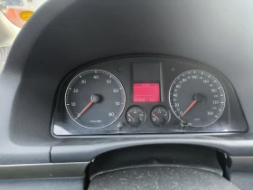 VW Touran Фабрична на Метан - 3900 € / 7627.74 лв. - 70718507 7