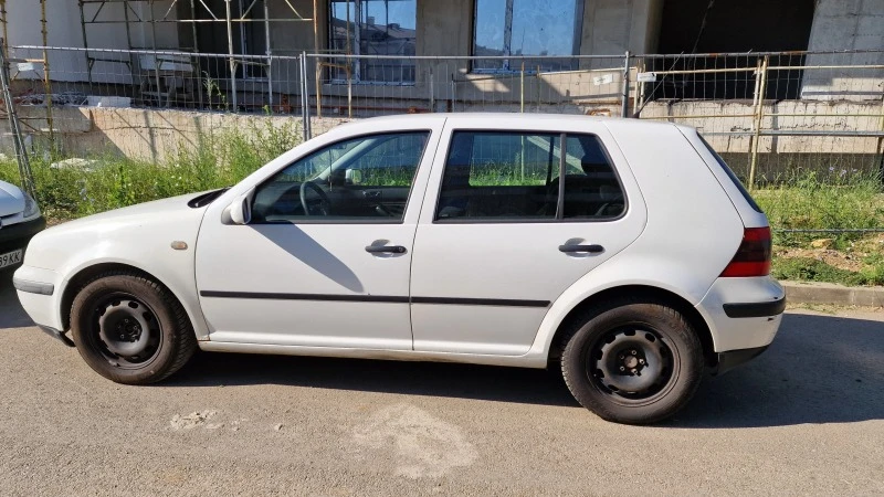 VW Golf, снимка 3 - Автомобили и джипове - 47322315