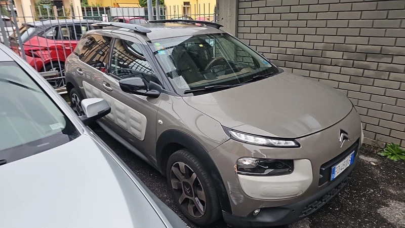 Citroen C4 Cactus 1.6 АВТОМАТ ОЧАКВАН ВНОС, снимка 6 - Автомобили и джипове - 47642832