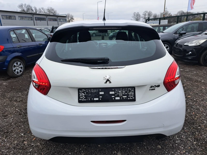 Peugeot 208 1.4 ECO HDI 92PS.AVTOMAT ITALIA, снимка 7 - Автомобили и джипове - 47996688