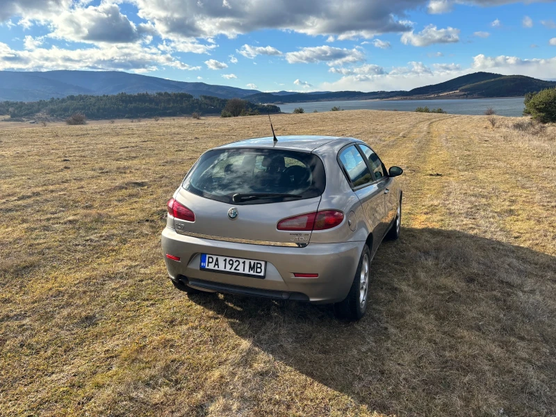 Alfa Romeo 147 1.9JTDm, снимка 3 - Автомобили и джипове - 48079783