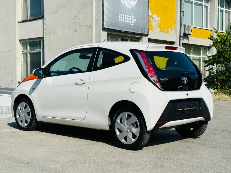 Toyota Aygo 1.0 Automatic, снимка 7 - Автомобили и джипове - 50149424