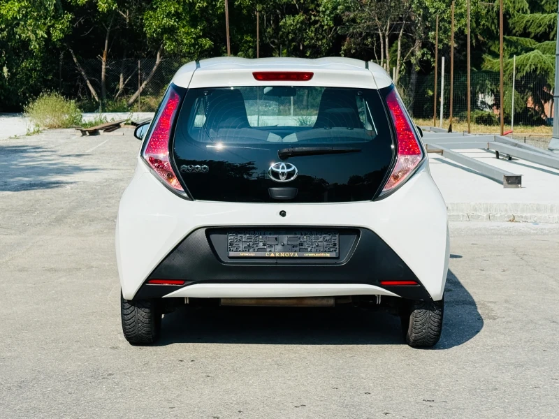 Toyota Aygo 1.0 Automatic, снимка 6 - Автомобили и джипове - 50149424