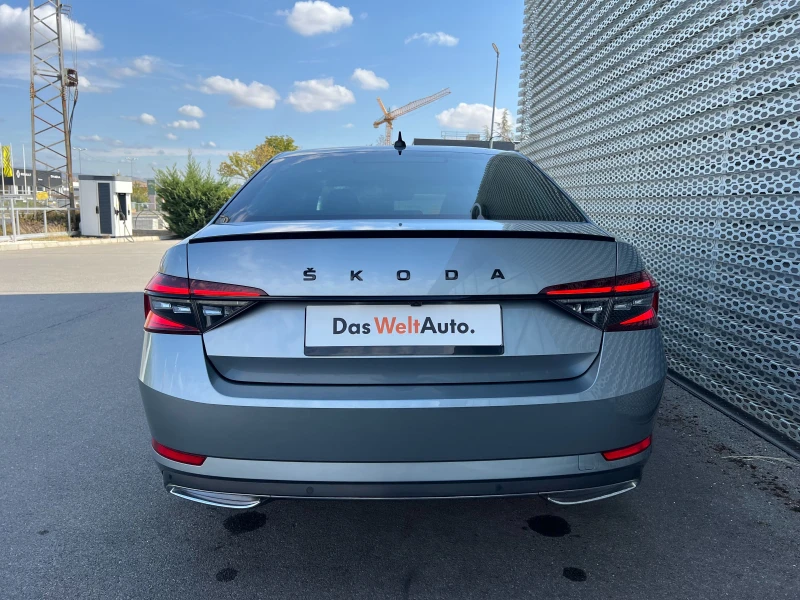 Skoda Superb Sportline 2.0 TSI DSG, снимка 16 - Автомобили и джипове - 51834708