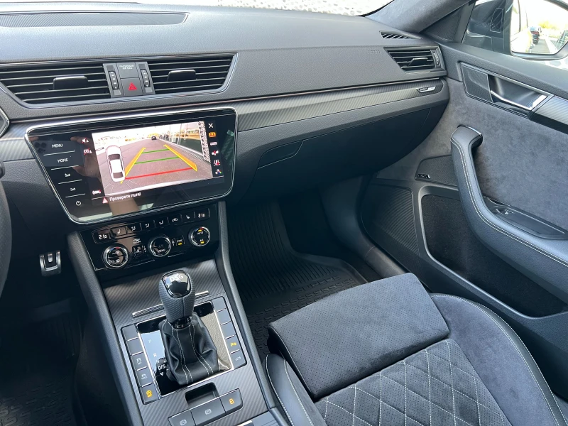 Skoda Superb Sportline 2.0 TSI DSG, снимка 11 - Автомобили и джипове - 51834708
