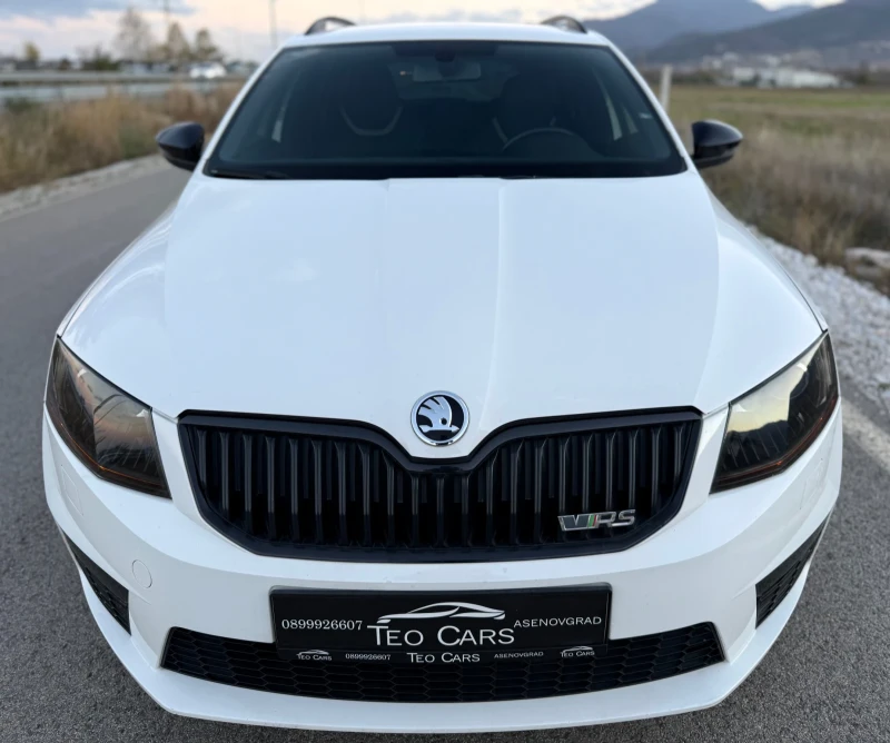 Skoda Octavia 2.0 TDI / VRS / LED / KOJA / NAVI / XENON , снимка 2 - Автомобили и джипове - 52511135