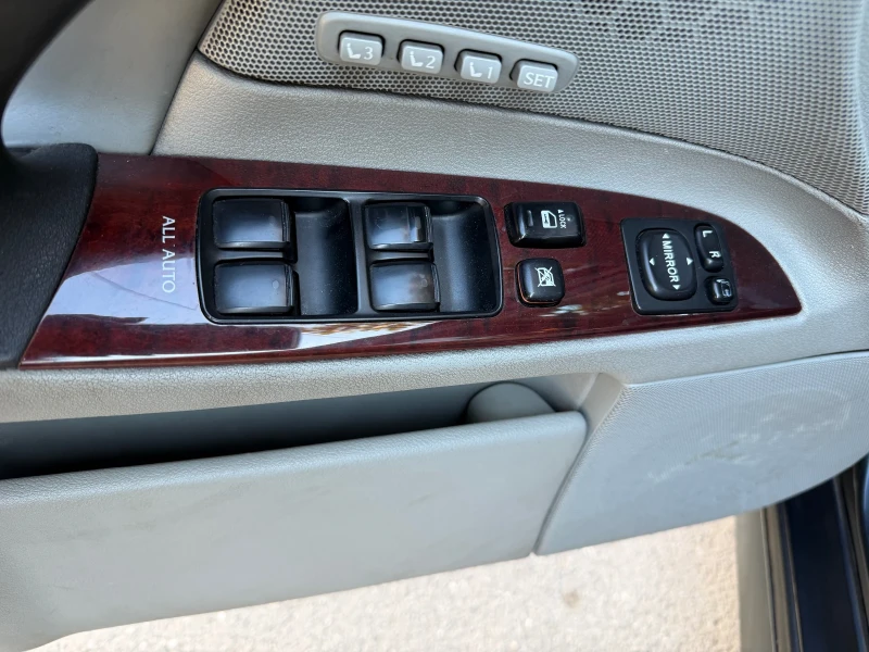 Lexus IS 220d, снимка 14 - Автомобили и джипове - 52794610