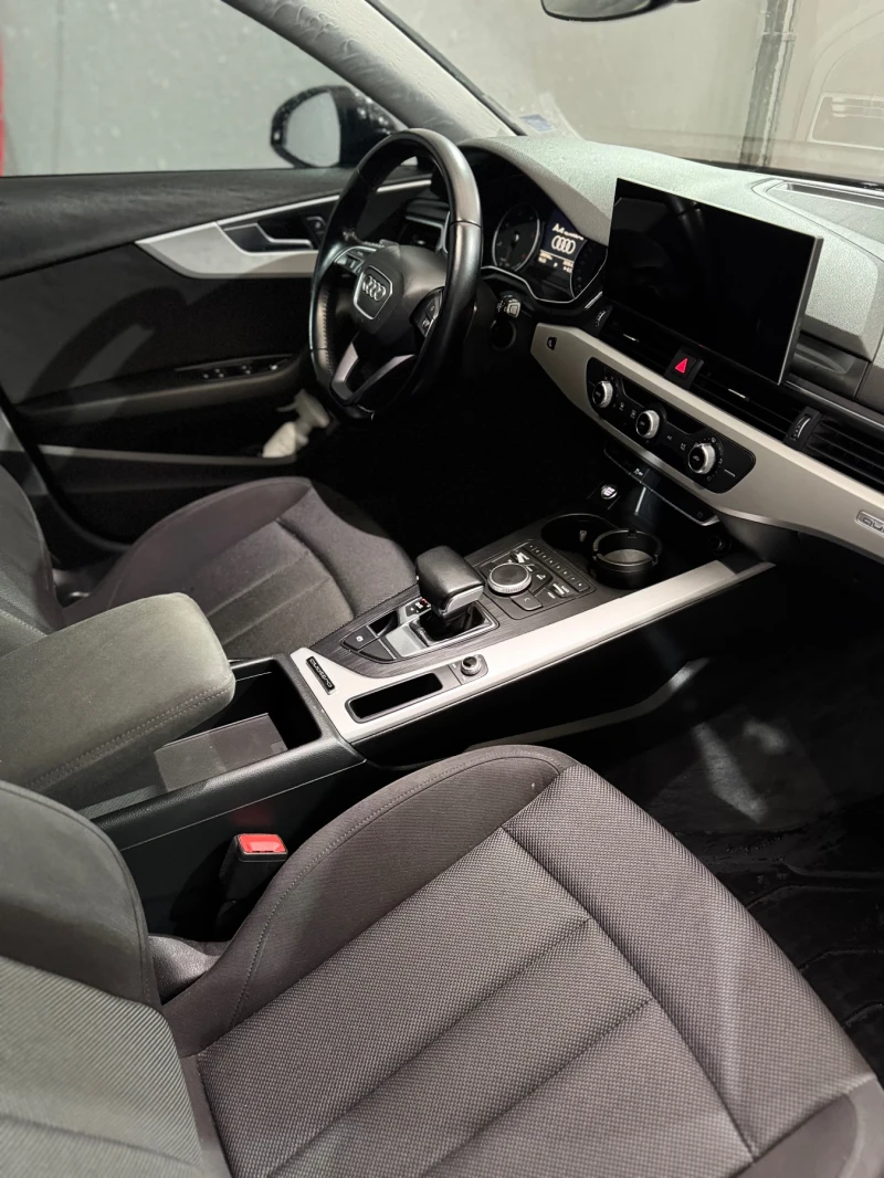 Audi A4, снимка 12 - Автомобили и джипове - 53035049