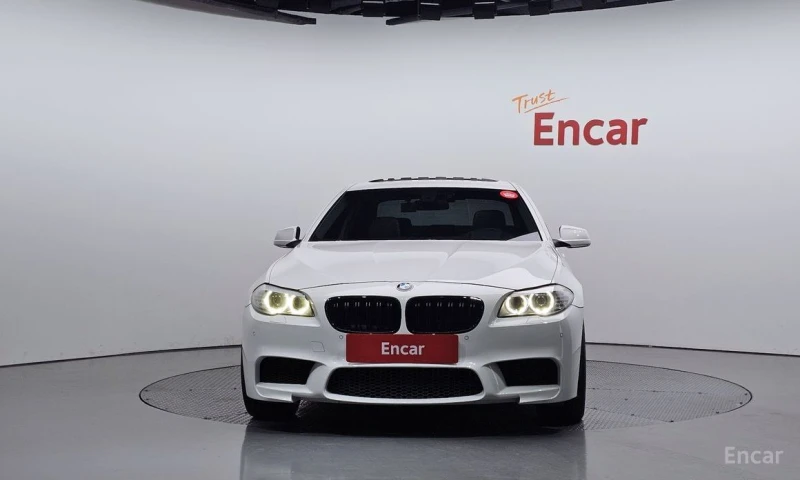 BMW 520, снимка 3 - Автомобили и джипове - 53044386