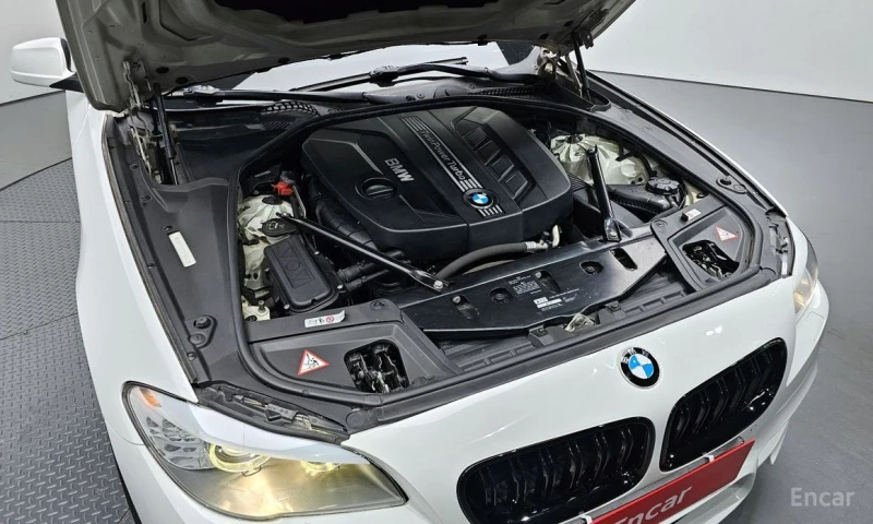 BMW 520, снимка 6 - Автомобили и джипове - 53044386