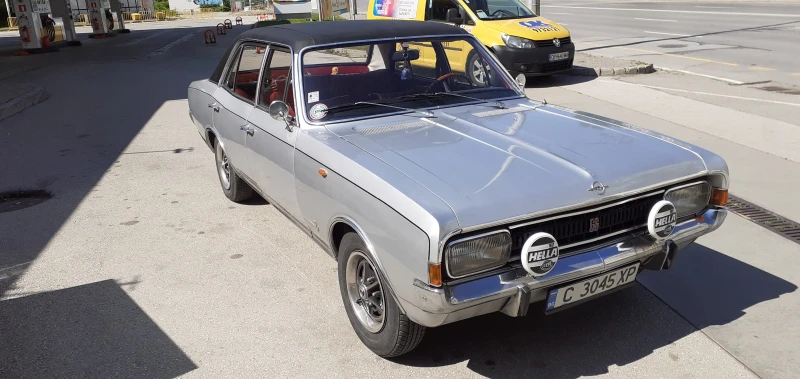 Opel Commodore, снимка 2 - Автомобили и джипове - 53122942
