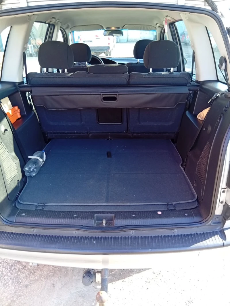 Opel Zafira, снимка 11 - Автомобили и джипове - 53129623