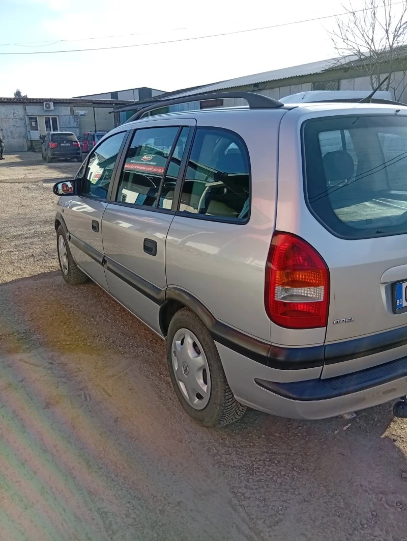 Opel Zafira, снимка 3 - Автомобили и джипове - 53129623