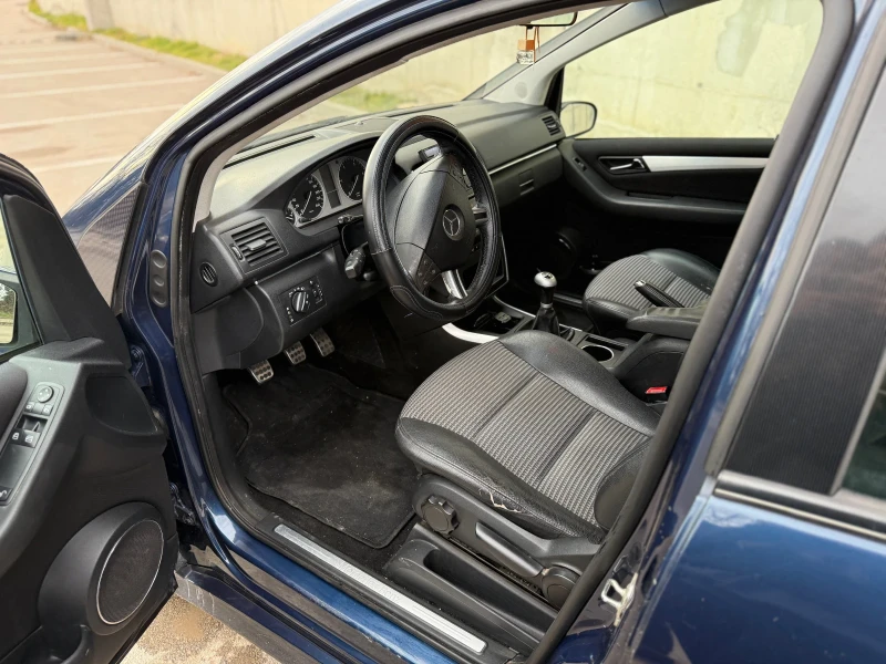 Mercedes-Benz B 180, снимка 10 - Автомобили и джипове - 53179719