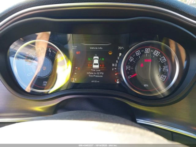 Dodge Challenger R/T - изображение 7