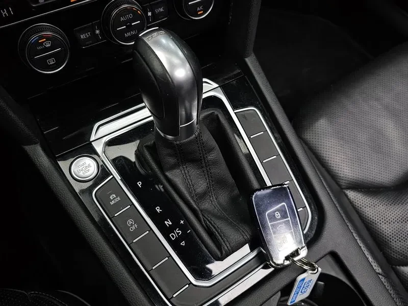 VW Arteon 2.0 Tdi Premium - изображение 9