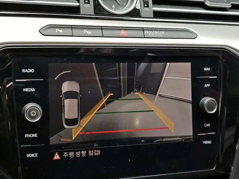 VW Arteon 2.0 Tdi Premium, снимка 15 - Автомобили и джипове - 53417395