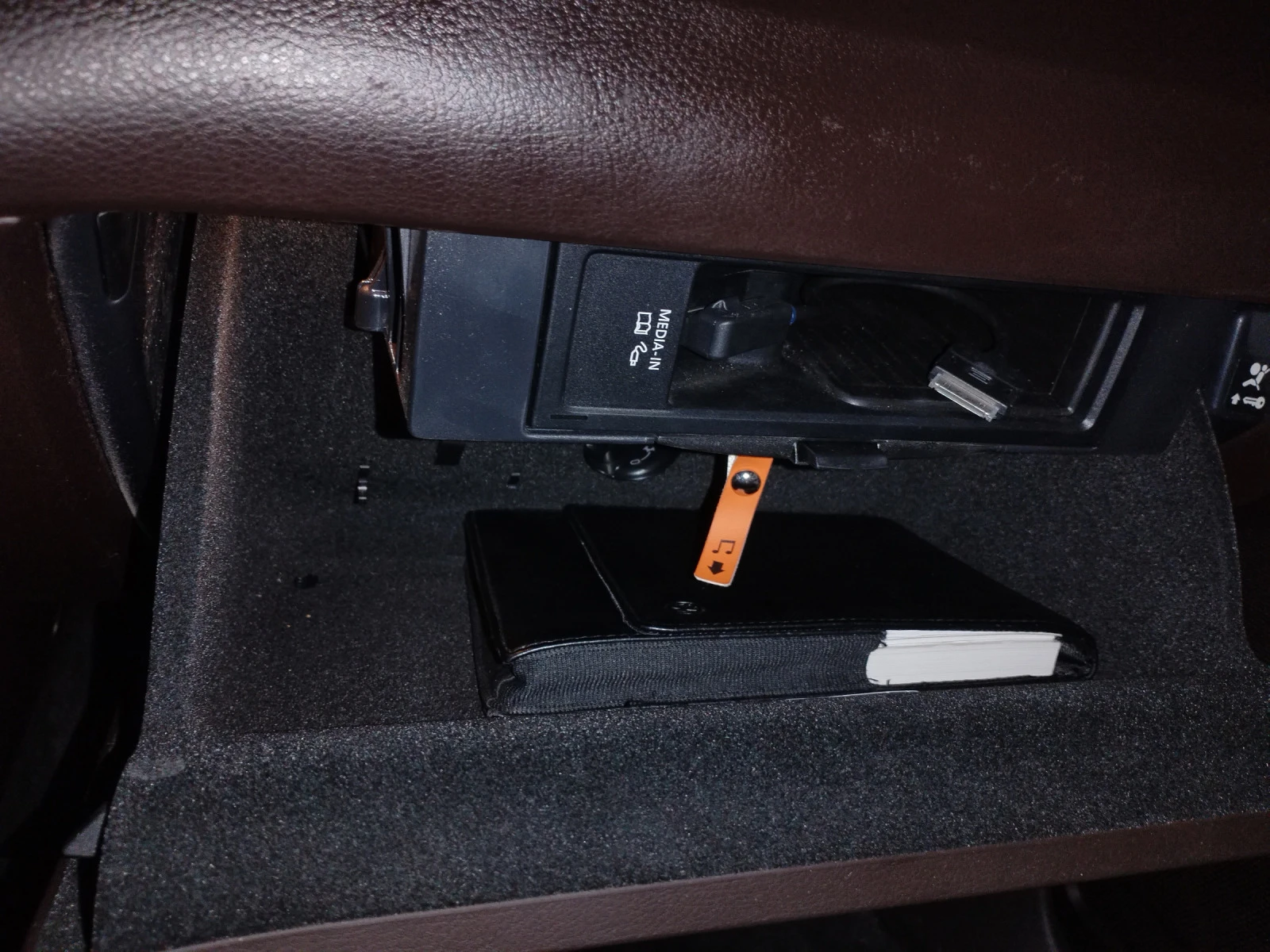 VW Passat 2.0 | Mobile.bg   16