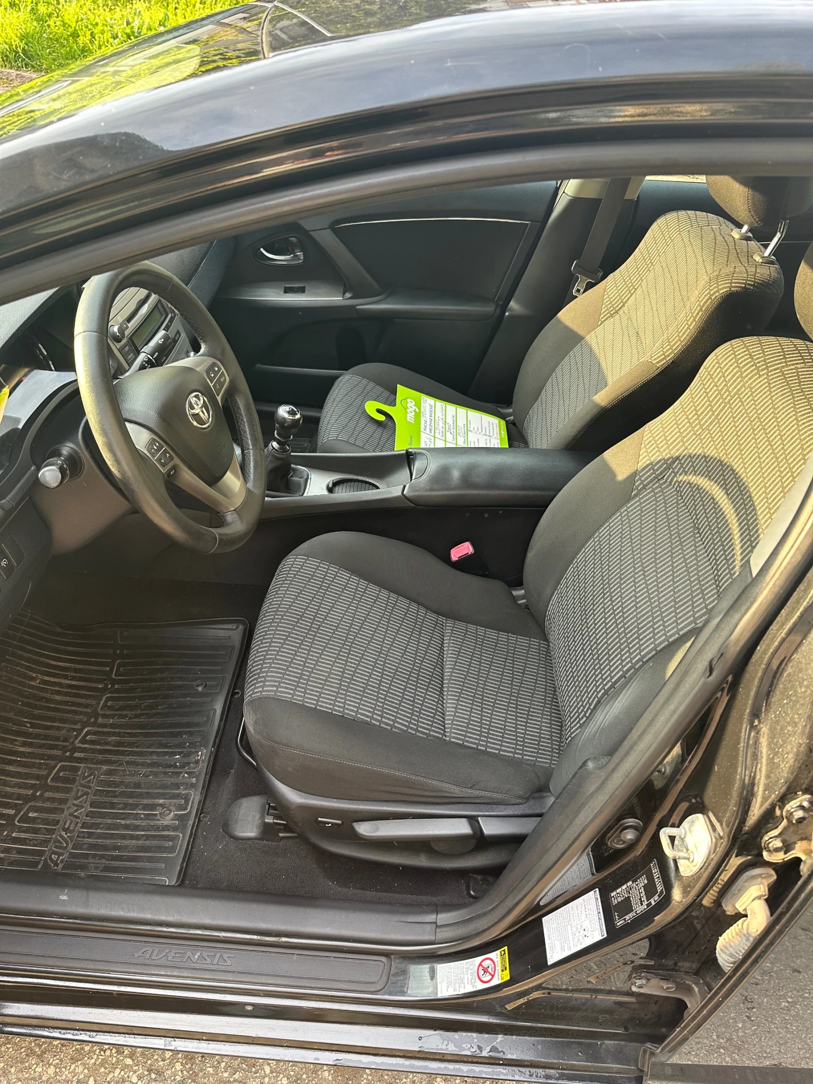 Toyota Avensis 1.8 147кс Седан - изображение 10