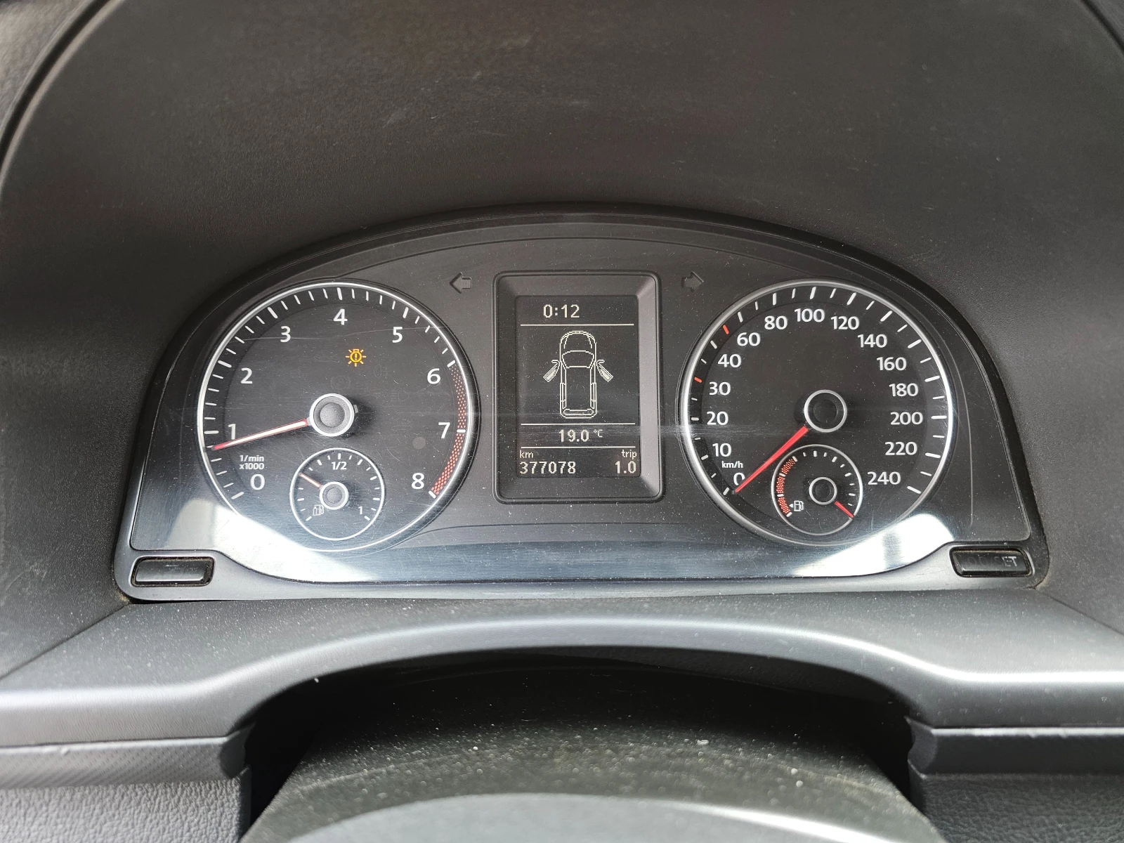 VW Caddy | Mobile.bg — изображение 12