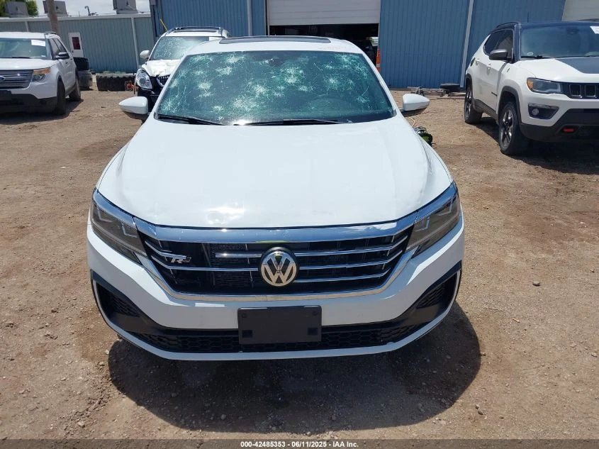 VW Passat 2.0L I-4 DI, DOHC, VVT, TURBO, 174HP Front Wheel - изображение 4