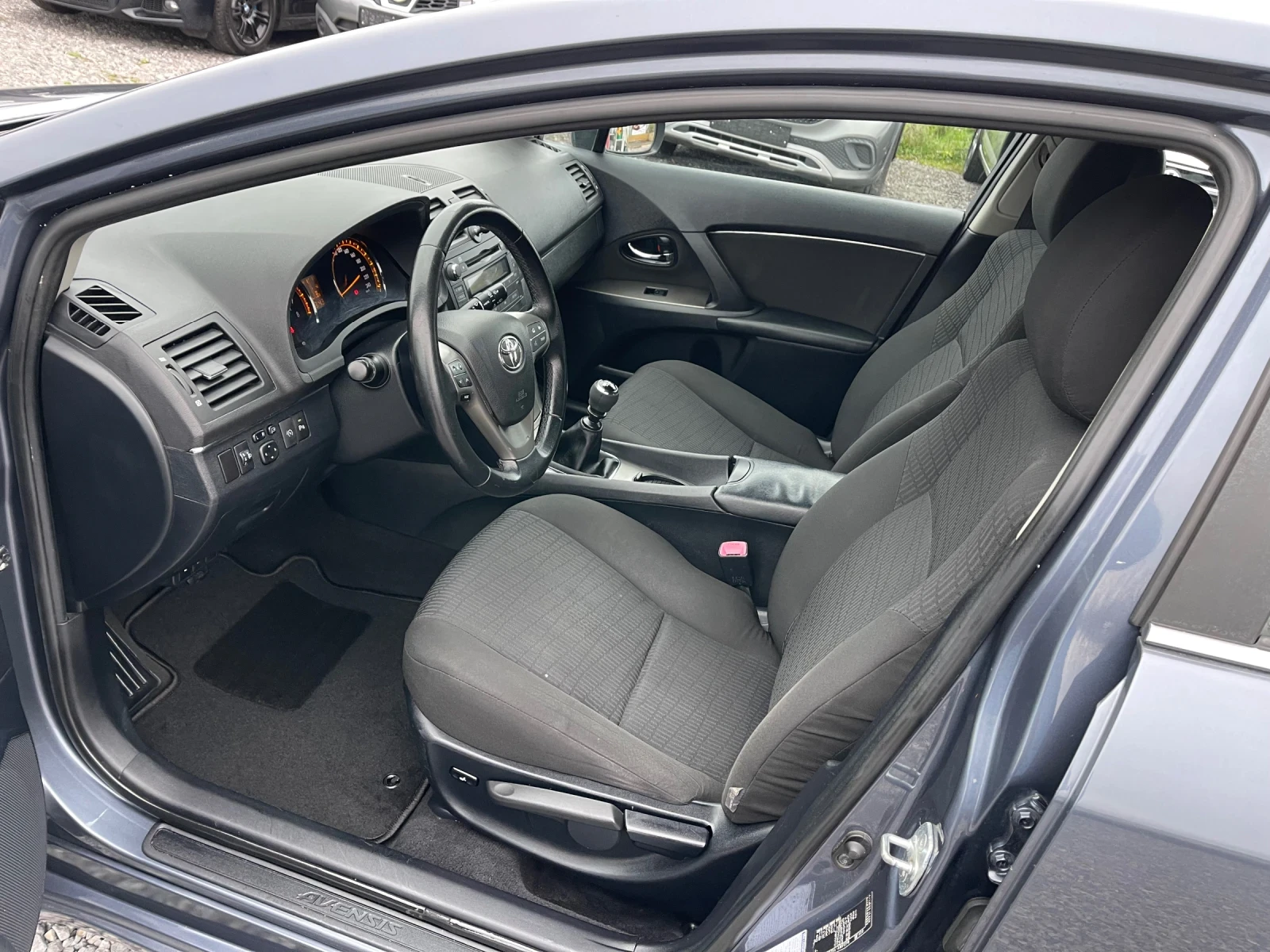 Toyota Avensis 2.0 VVT-I, 152 Hp, Бензин, 6 скорости - изображение 9