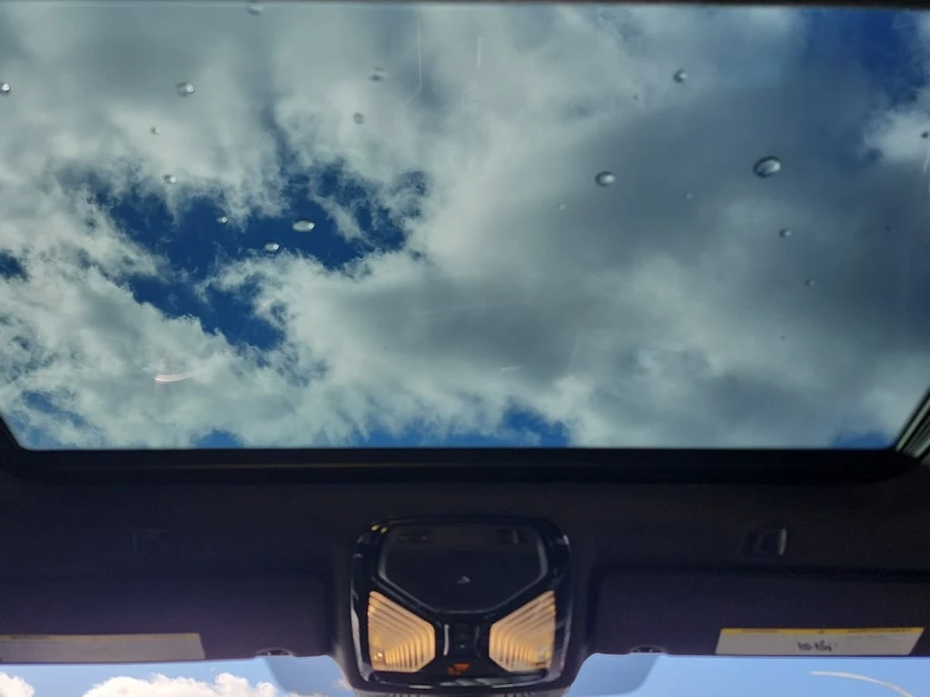 BMW 550 * M550I XDRIVE * CARFAX *    | Mobile.bg   12