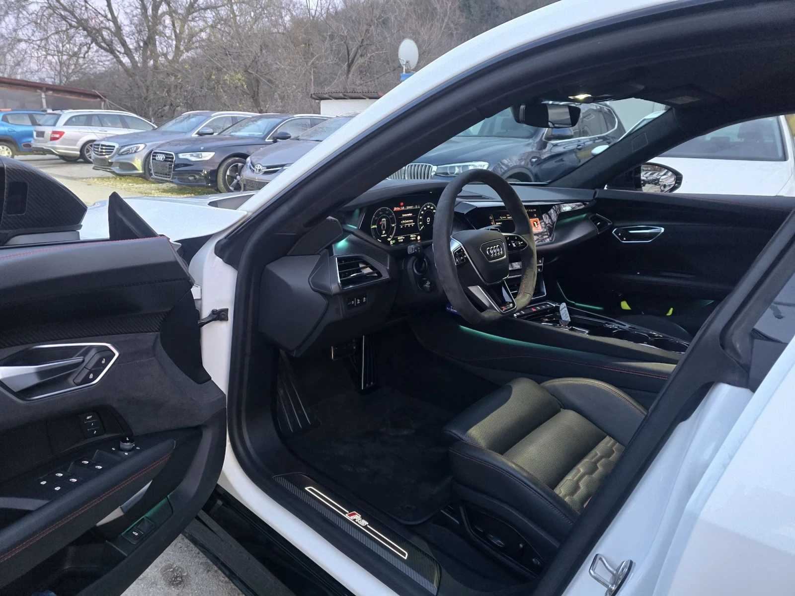 Audi E-Tron GT RS Head-up Laser Quattro �������� | Mobile.bg � ����������� 11