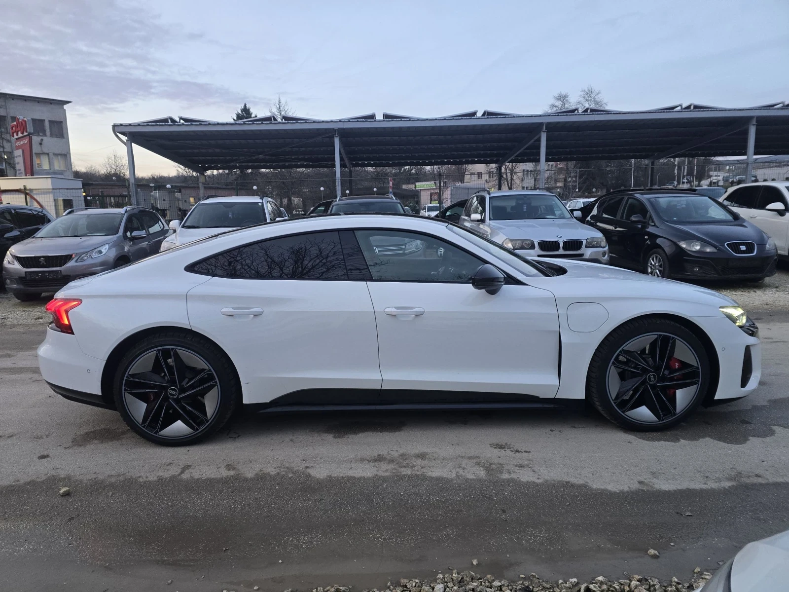 Audi E-Tron GT RS Head-up Laser Quattro �������� | Mobile.bg � ����������� 8