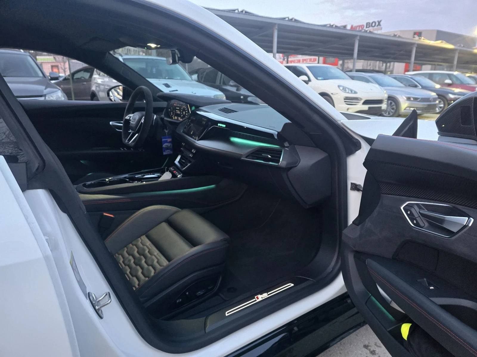 Audi E-Tron GT RS Head-up Laser Quattro �������� | Mobile.bg � ����������� 14