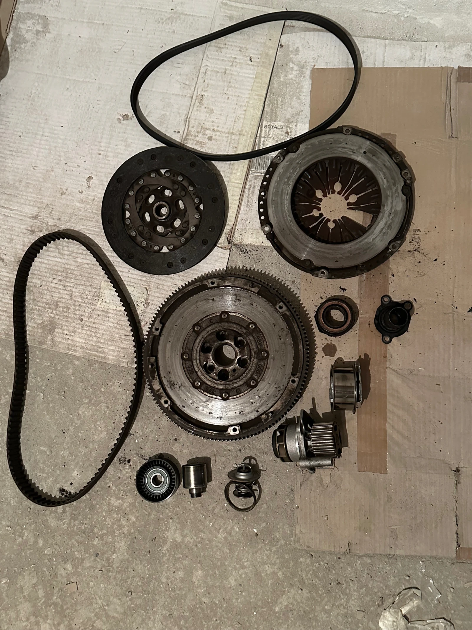 VW Golf 1.9 TDI   �������� | ���� ����� | ����� �� | Mobile.bg � ����������� 8