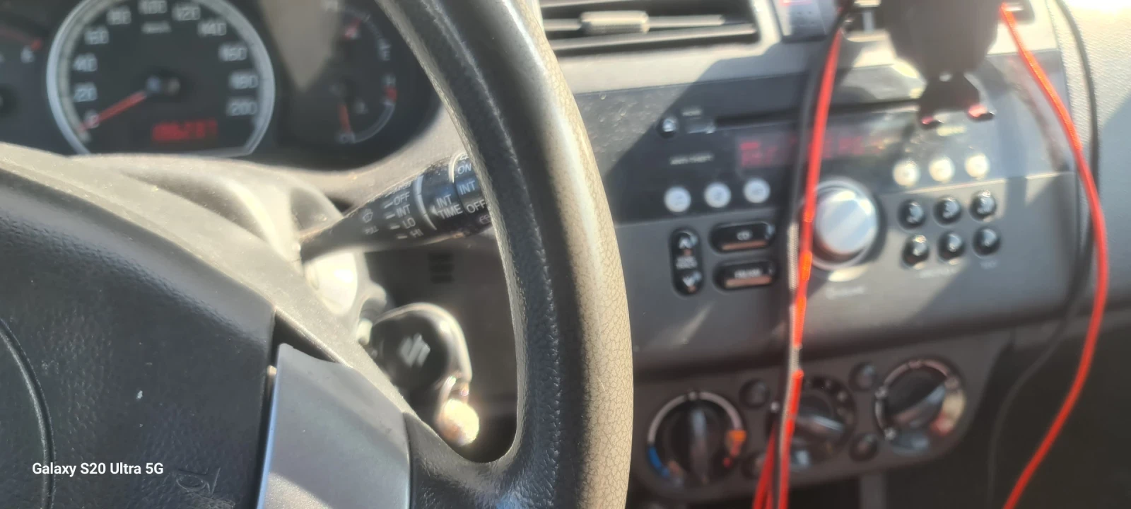 Suzuki Swift, снимка 17 - Автомобили и джипове - 53707791