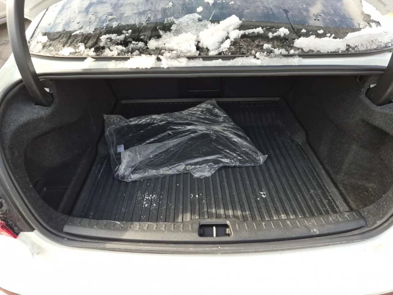 Volvo S60 R DESIGN  CARFAX, снимка 14 - Автомобили и джипове - 53907740