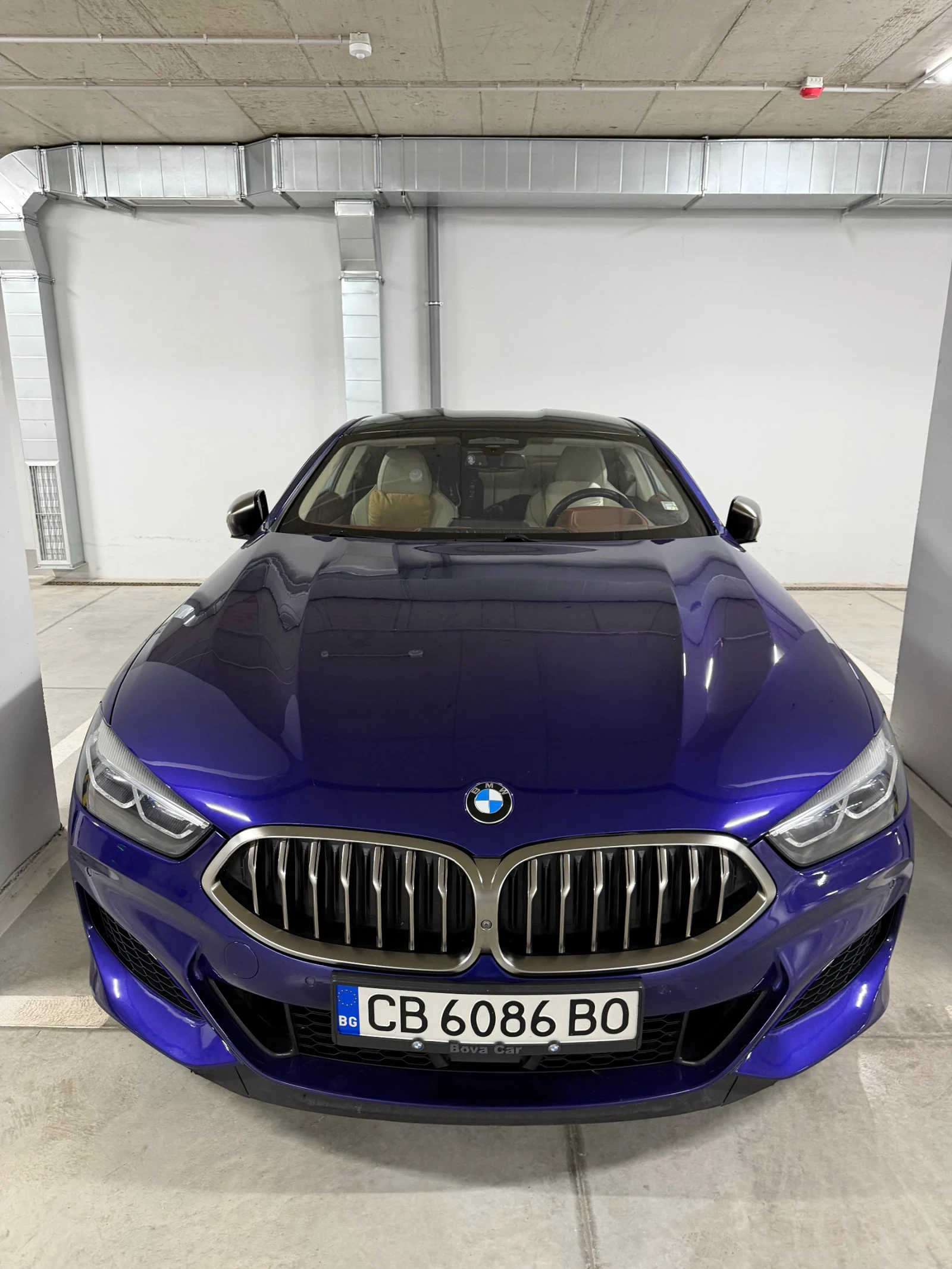 BMW 850 M850i xDrive Individual / 1 Собственик / B&W / , снимка 3 - Автомобили и джипове - 54446259