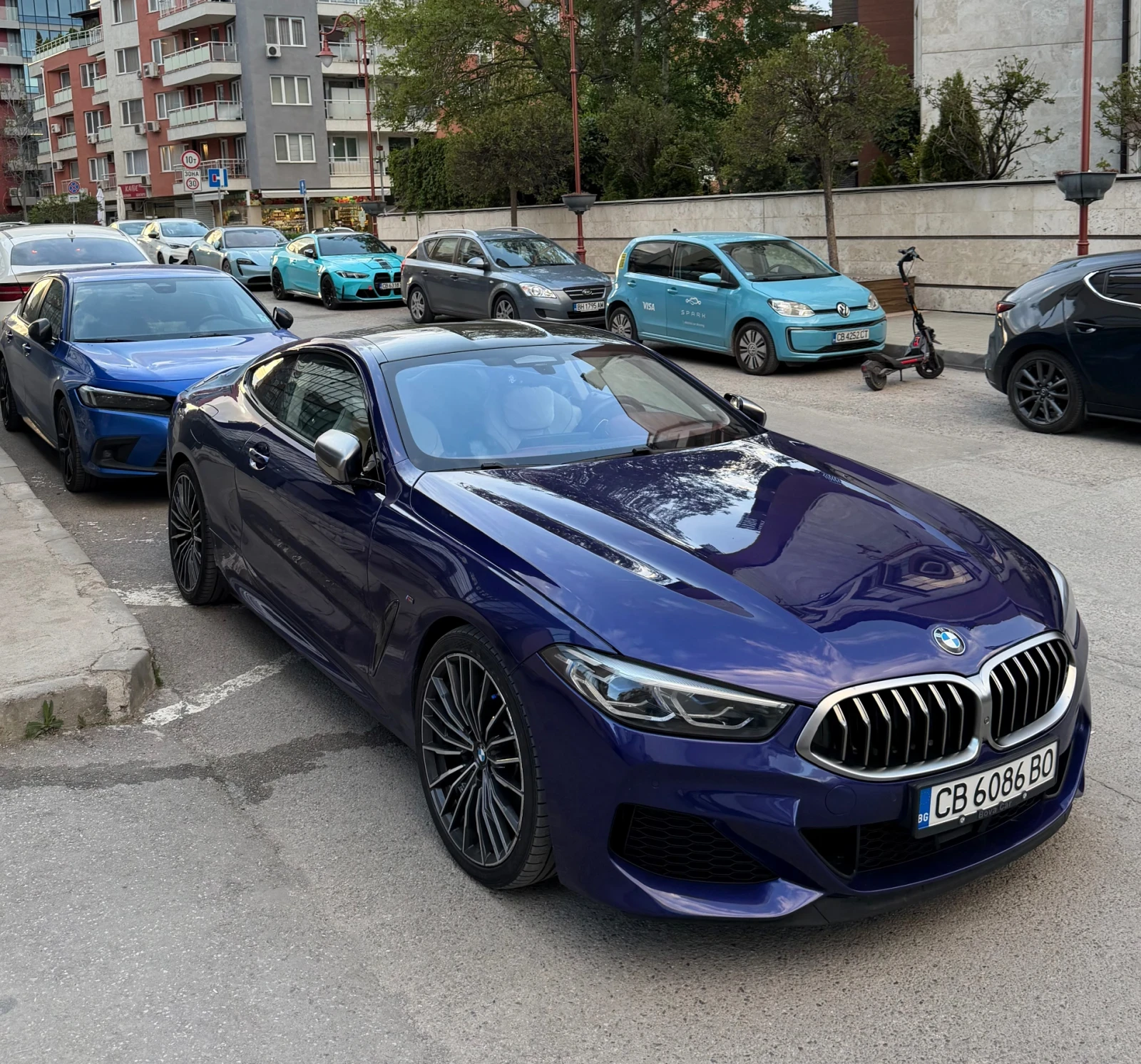 BMW 850 BMW M850i xDrive Individual / 1 Собственик / Пълна