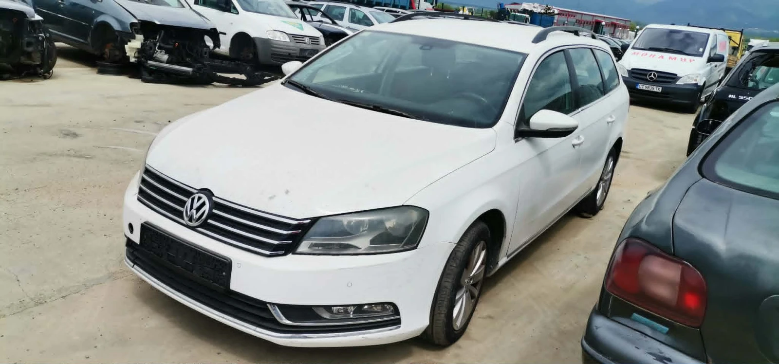 VW Passat 2.0, снимка 2 - Автомобили и джипове - 54520356