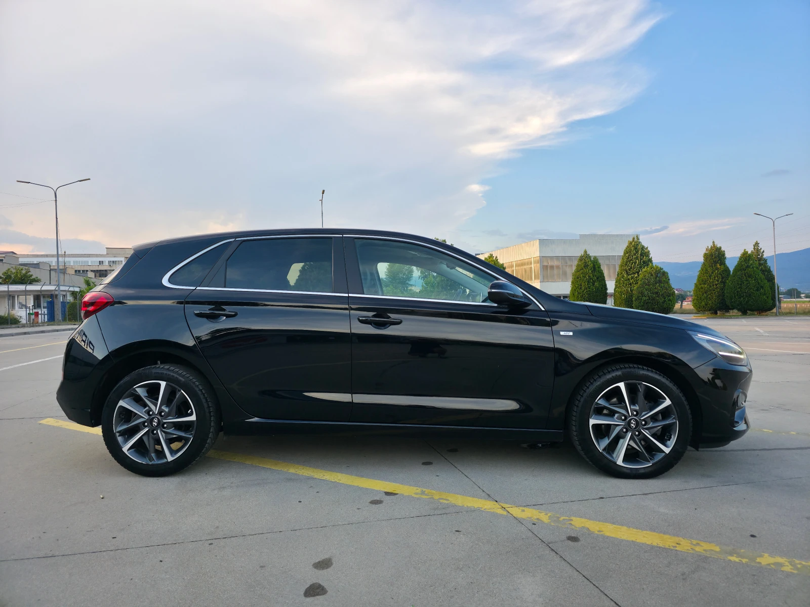 Hyundai I30 1.5T M-Hybrid 160ps 60000km, снимка 8 - Автомобили и джипове - 55068430
