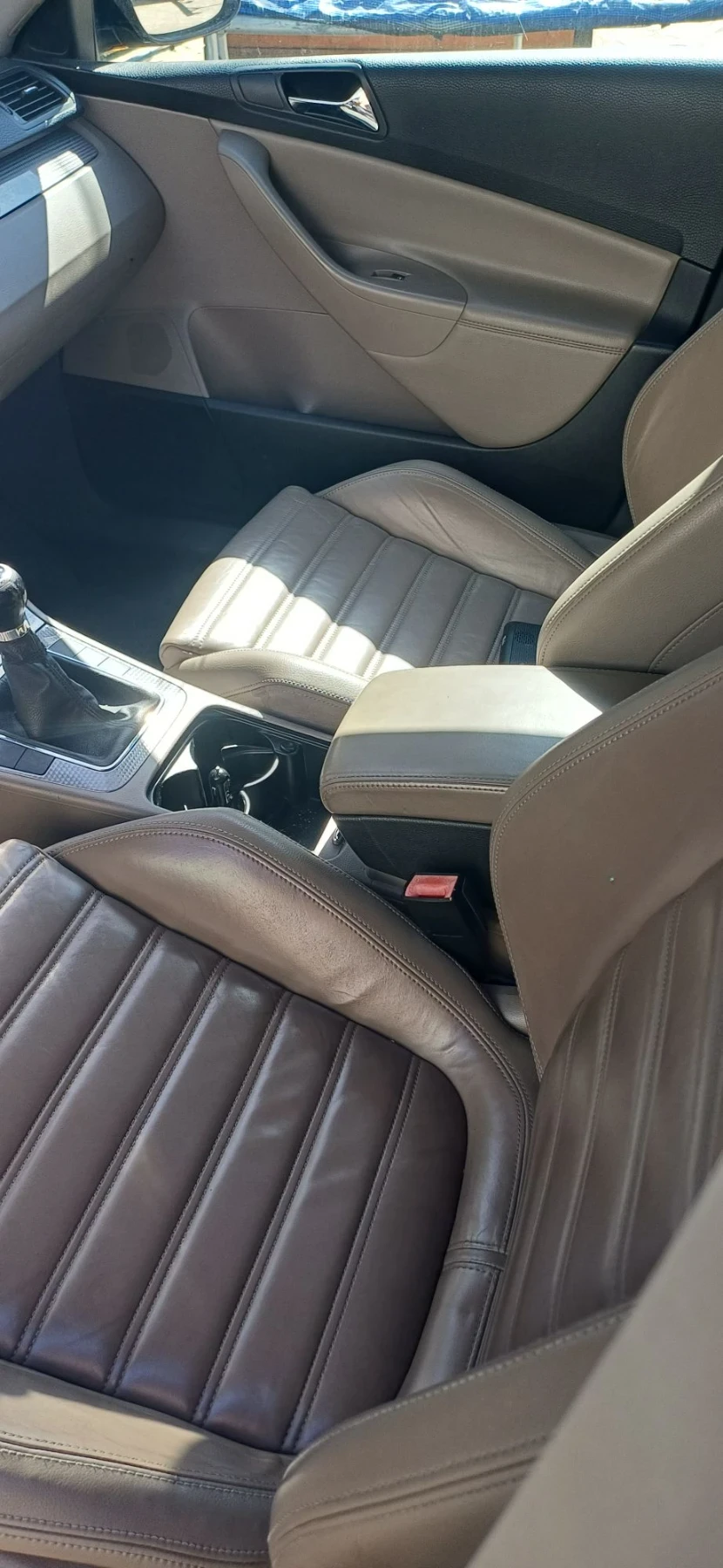 VW Passat RLine , снимка 8 - Автомобили и джипове - 55619311