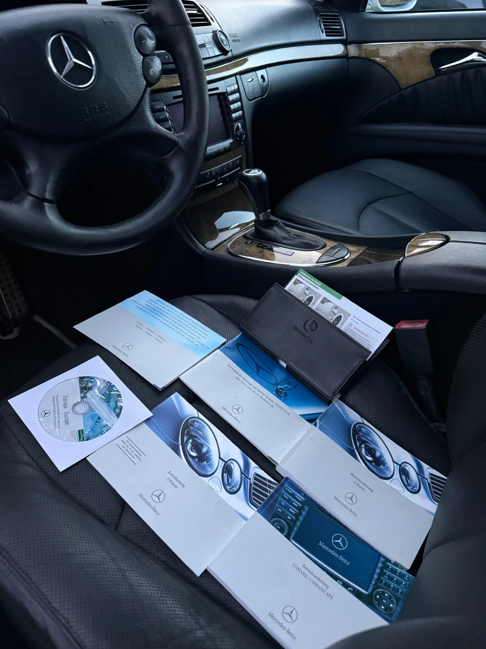Mercedes-Benz E 320, снимка 14 - Автомобили и джипове - 55874796